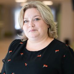 Михайлова Елена